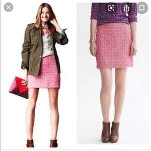 Banana Republic pink and white tweed pencil skirt